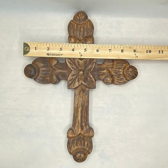 Wood Craved Detailed Cross Made in India Wall Hanging Flower Center Handmade - Picture 7 of 8